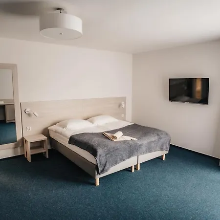 Z Widokiem Na Jezioro Aparthotel *