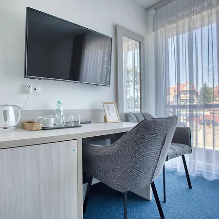 Z Widokiem Na Jezioro Aparthotel *