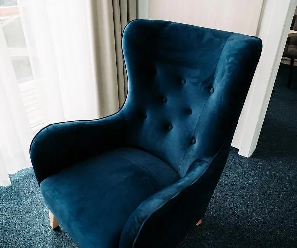 Z Widokiem Na Jezioro 3*