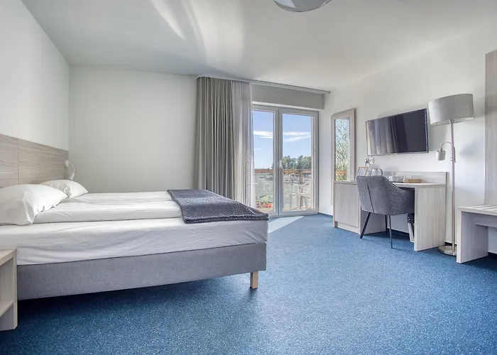 Z Widokiem Na Jezioro Aparthotel 3*